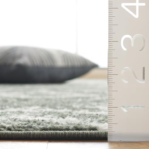 SAFAVIEH Adirondack Collection Runner Rug - 2'6" x 8', Green &am...