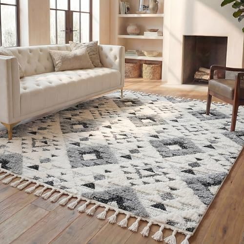 SAFAVIEH Area Rug 9x12 - Moroccan Tassel Shag Collection - Large - Ivory &...