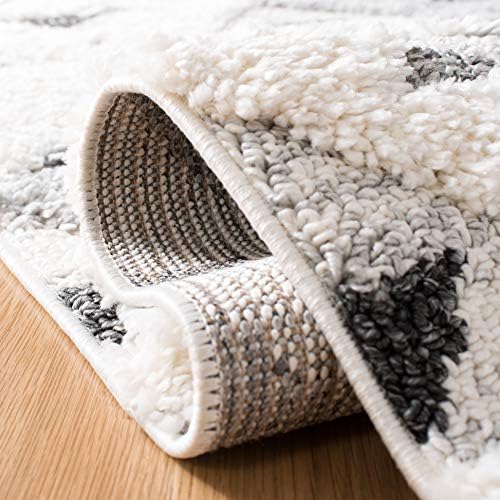 SAFAVIEH Area Rug 8x10 - Moroccan Tassel Shag Collection - Large - Ivory &...