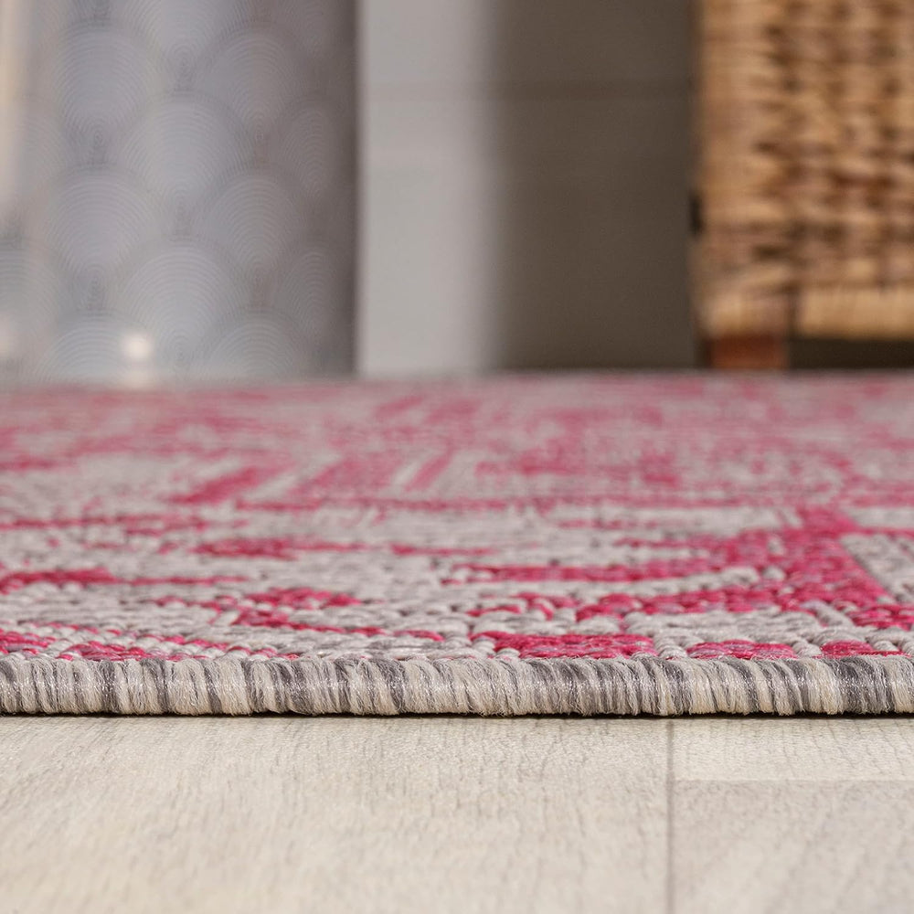 JONATHAN Y Boho Medallion Indoor Outdoor Area Rug 4X6 Light Gray/Fuchsia, Est...