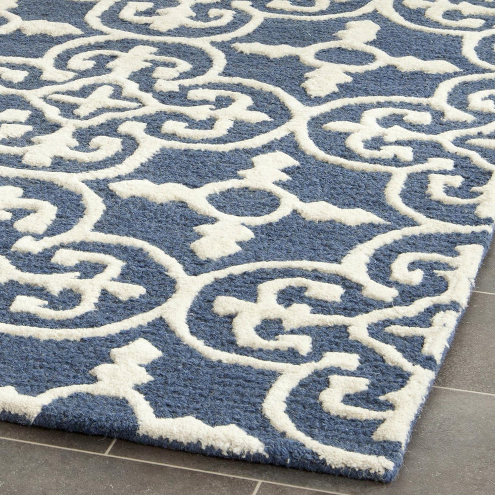 SAFAVIEH Cambridge Collection Area Rug - 10' x 14', Navy & Ivory,...