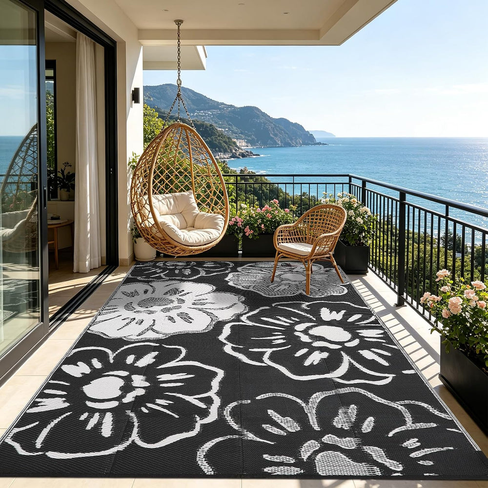 8'x10' Black and White Floral Outdoor Rug, Waterproof Double-Sided