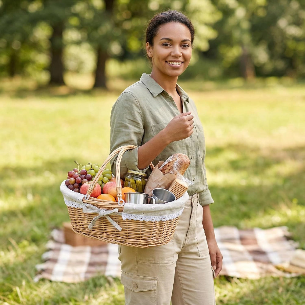 Healifty Easter Wicker Picnic Basket with Liner and Handles