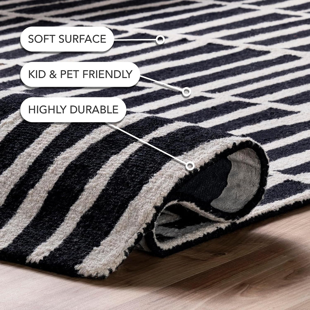 nuLOOM Lemuel Black Geometric Hand Tufted Wool Area Rug, 10' x 13'