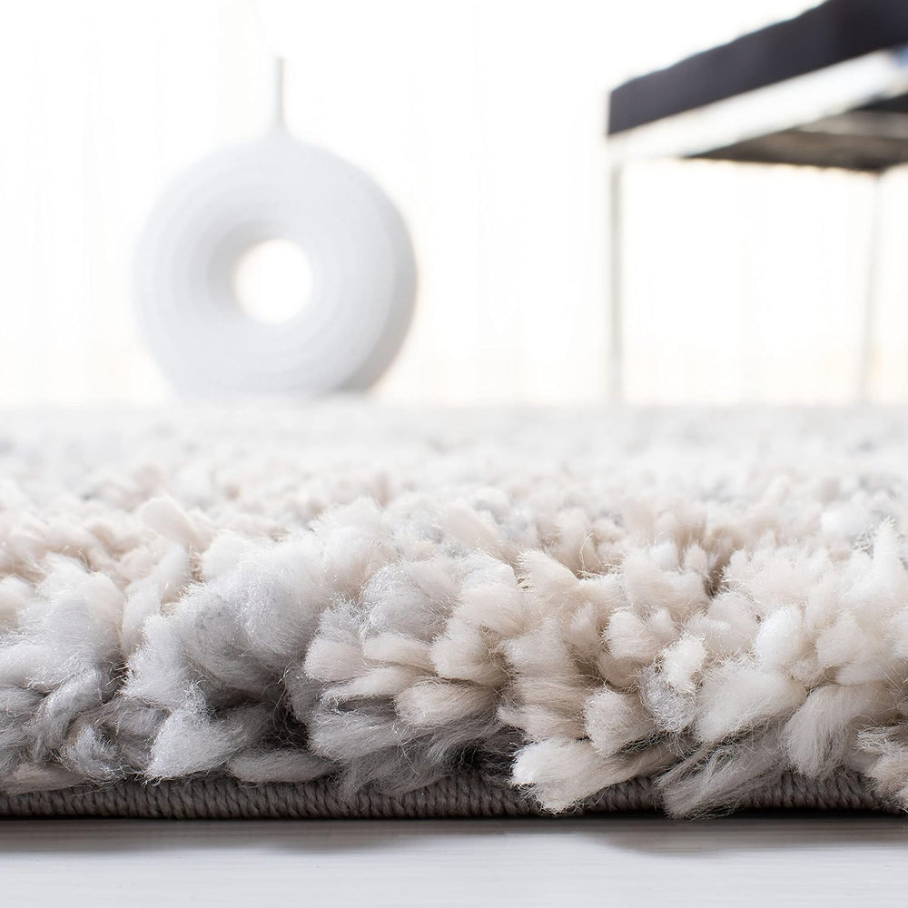 SAFAVIEH Fontana Shag Collection Area Rug - 5'3" x 7'6", Gr...