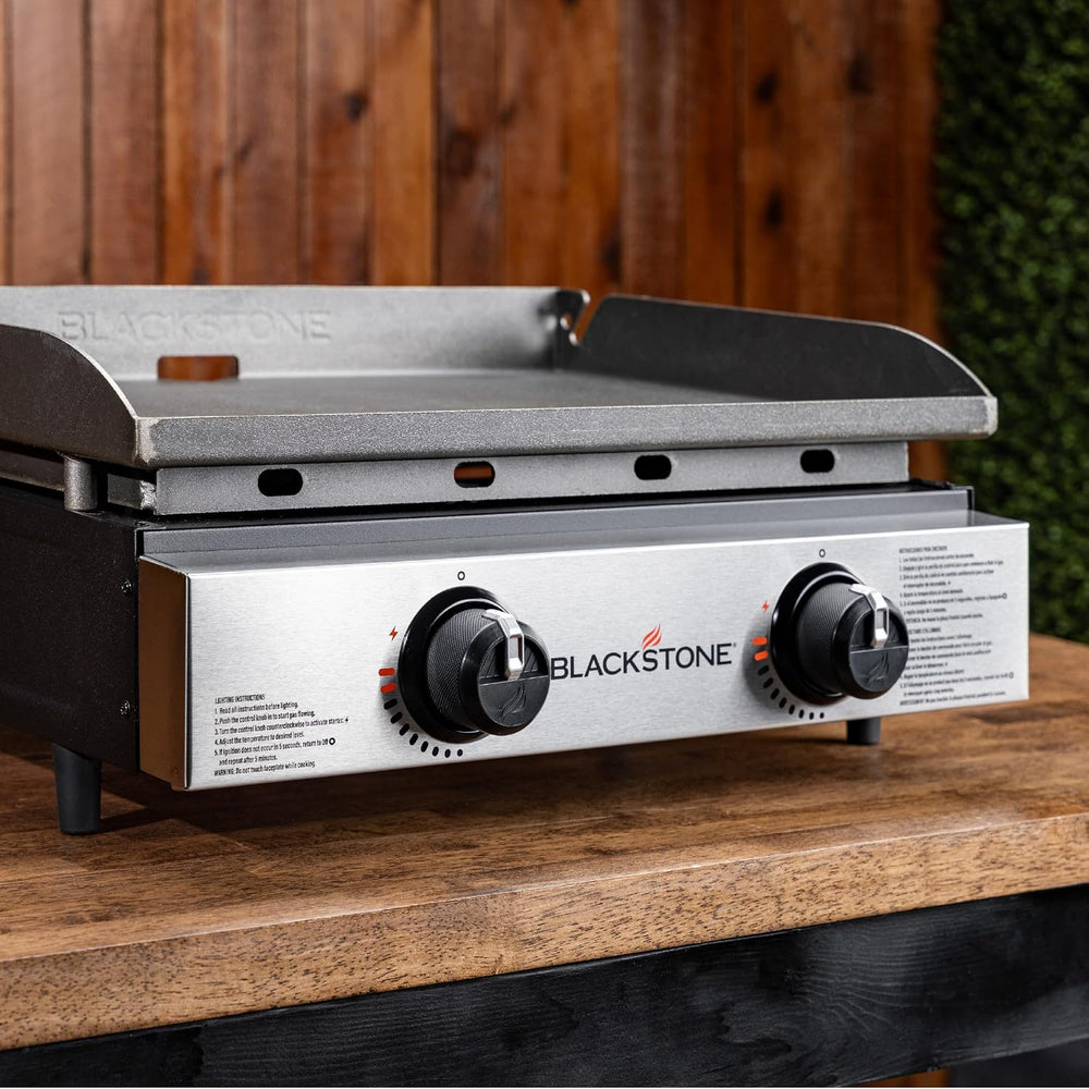 Blackstone 1666 22” Tabletop Griddle with Stainless Steel Faceplate, Powder C...