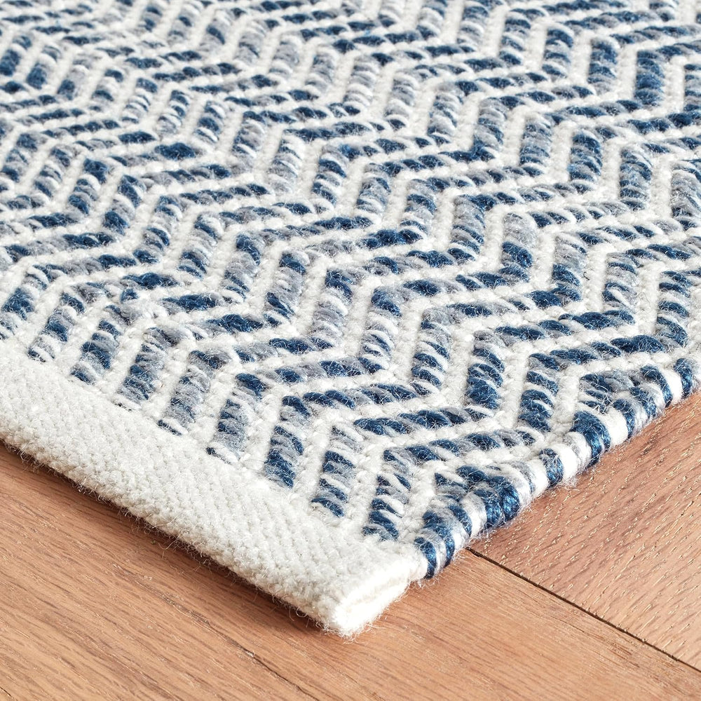 Dash & Albert Coastal Blue Geometric Handwoven Indoor/Outdoor Rug, 3'...