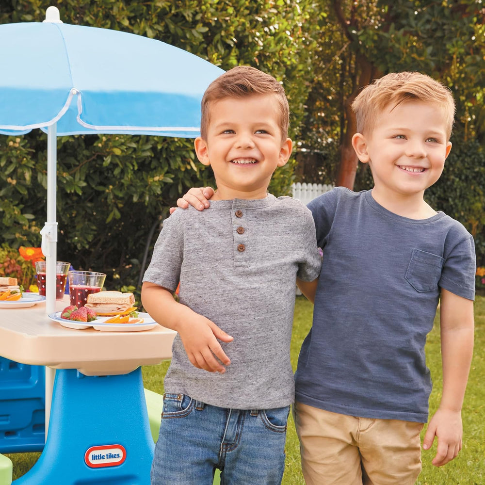 Little Tikes Easy Store Picnic Table with Umbrella, Multi Color, 42.00'