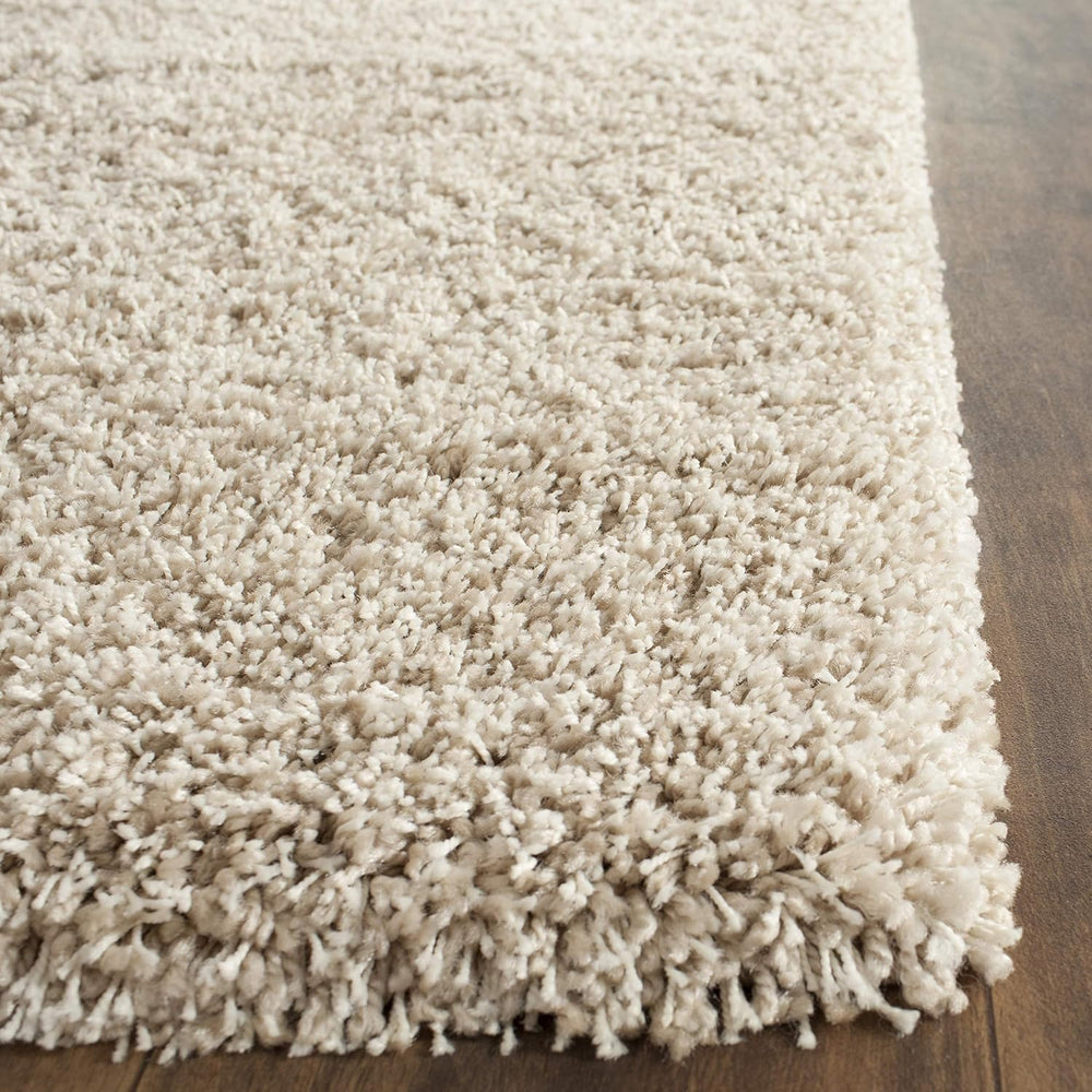 SAFAVIEH California Shag Collection Area Rug - 5'3' x 7'6', B...