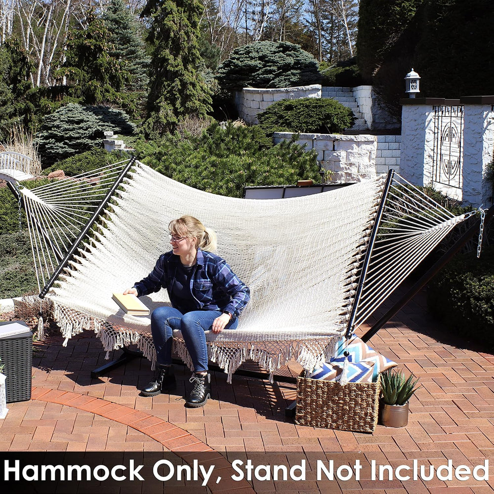 Sunnydaze Spreader Bar Woven Cotton Hammock for Outdoors, White