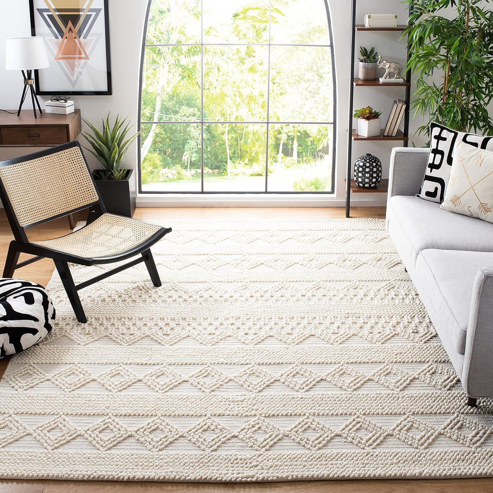 SAFAVIEH Area Rug 8x10 - Natura Collection - Large - Ivory, Handmade Wool &am...