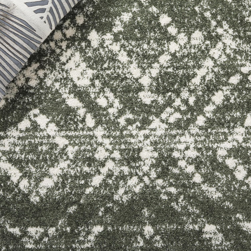 SAFAVIEH Adirondack Collection Runner Rug - 2'6" x 8', Green &am...