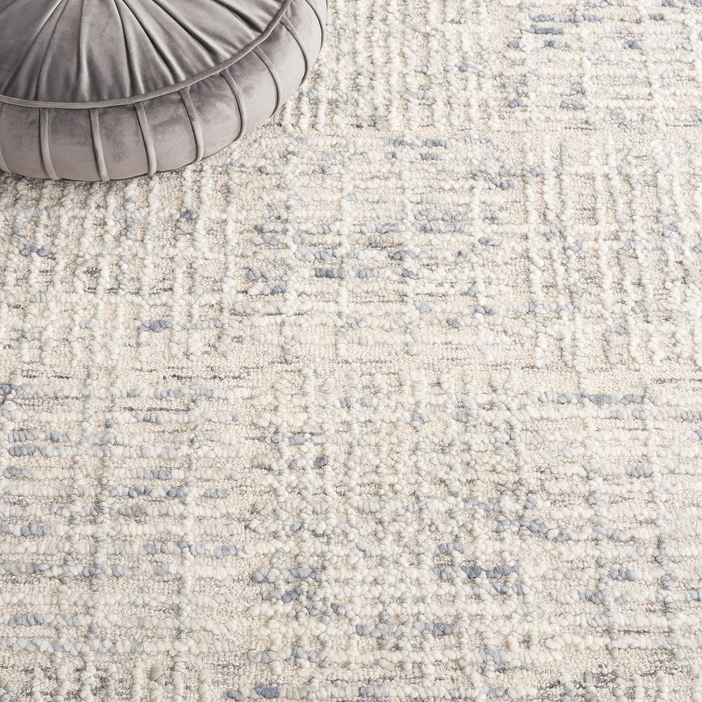 SAFAVIEH Area Rug 8x10 - Abstract Collection - Large - Light Blue & Ivory...