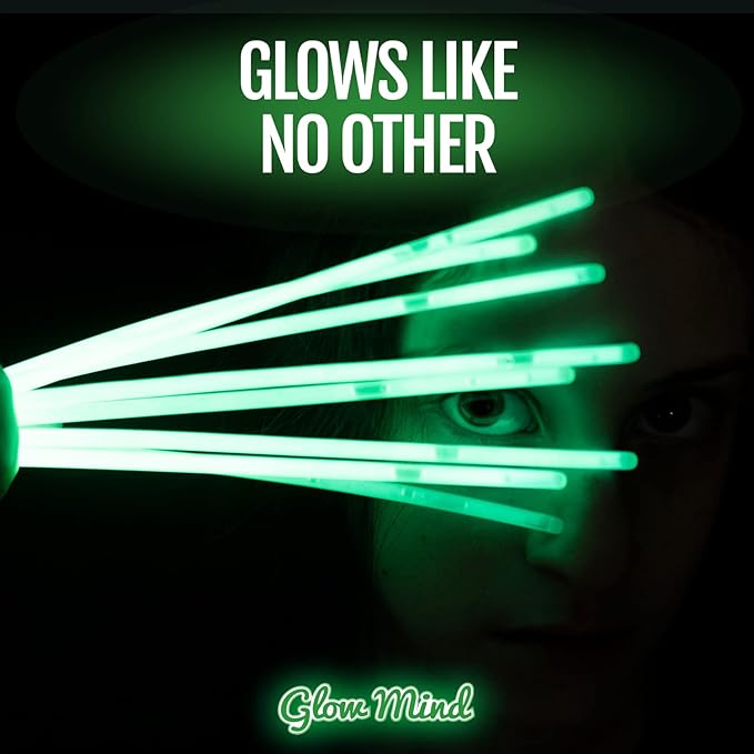 400 Ultra Bright Glow Sticks Bulk - Halloween Glow in the Dark Party Supplies...