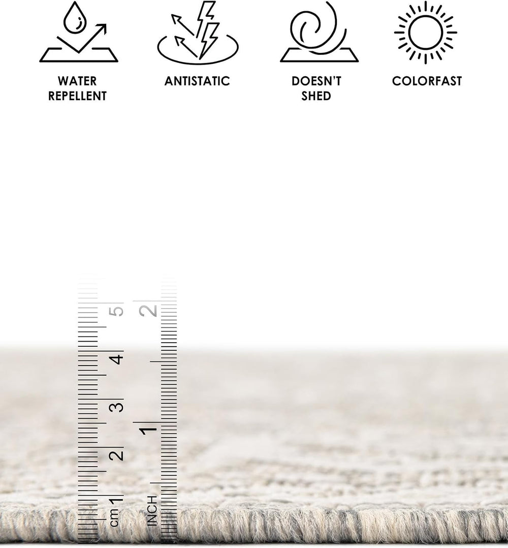 Rugs.com - Outdoor Aztec Rug – 2' x 3' 1 Light Gray Indoor/Outdoor Ru...