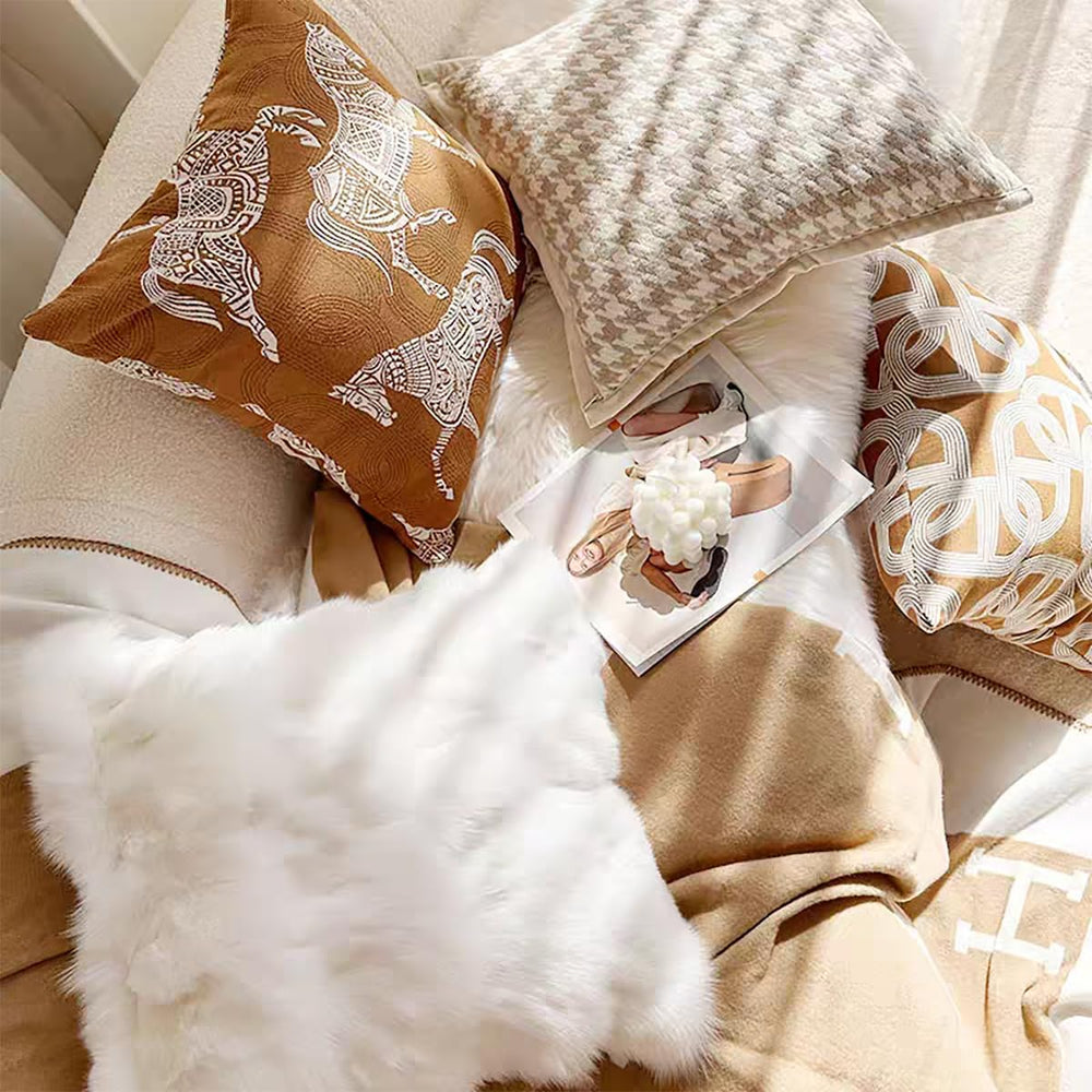 Croker Horse 18x18'' Inches Throw Pillow Cushion Cover - Luxury Palac...