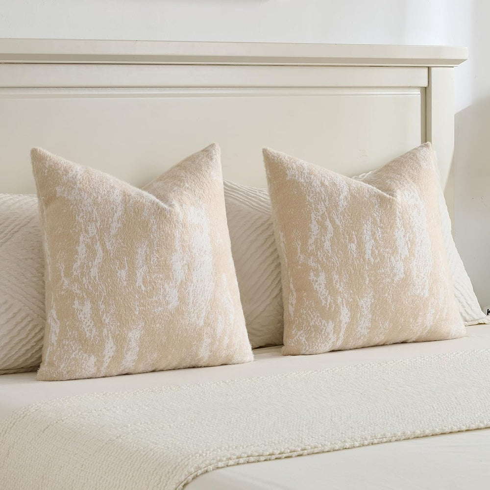 FUTEI Pack of 2 Faux Mink FurThrow Pillow Covers 20x20 Inch Soft Fleece Ink P...