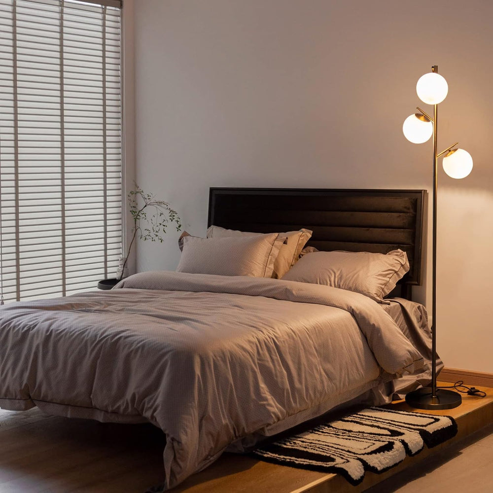 Tangkula 3-Globe Floor Lamp, Modern Freestanding Lamp w/Foot Switch & 3 E...
