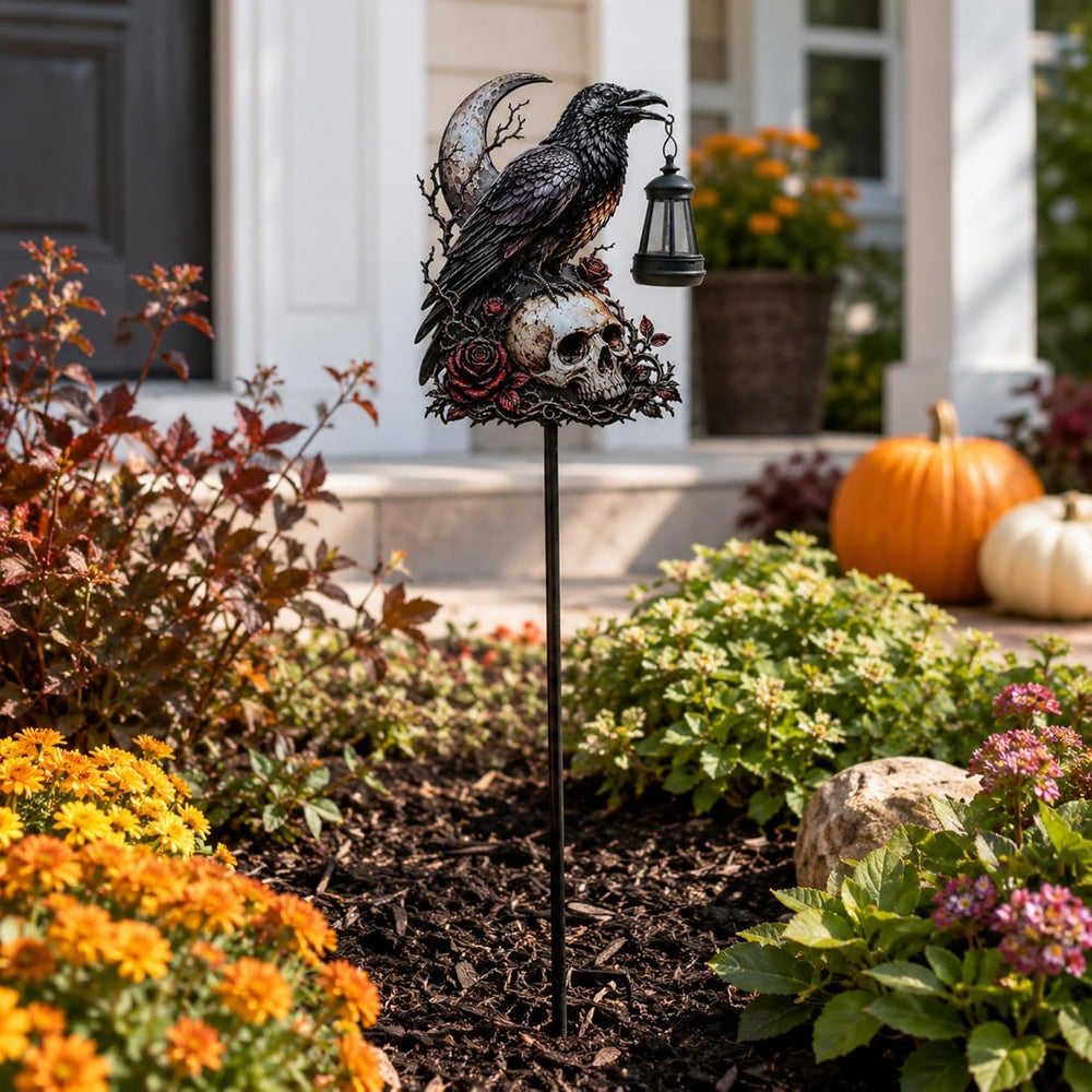 Halloween Garden Decorations Outdoor, Crow Skull Solar Garden Stake with Lant...