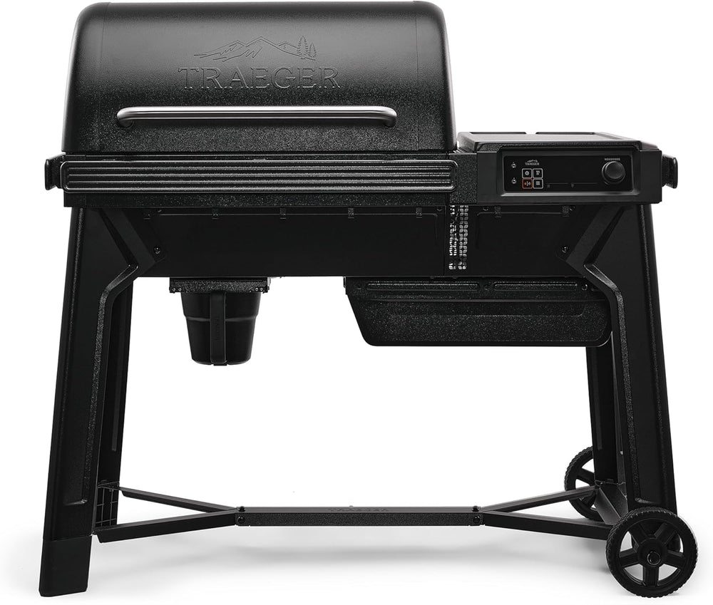 Traeger Woodridge Wood Pellet Grill & Smoker, 860 Sq In, WiFi