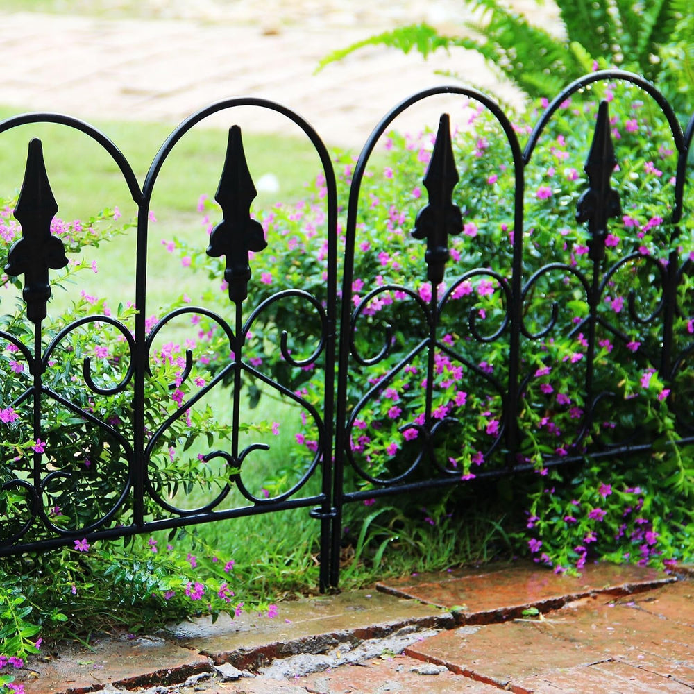 5Pack Decorative Garden Fence Metal Fence Border 18" H x 20" W Fenc...
