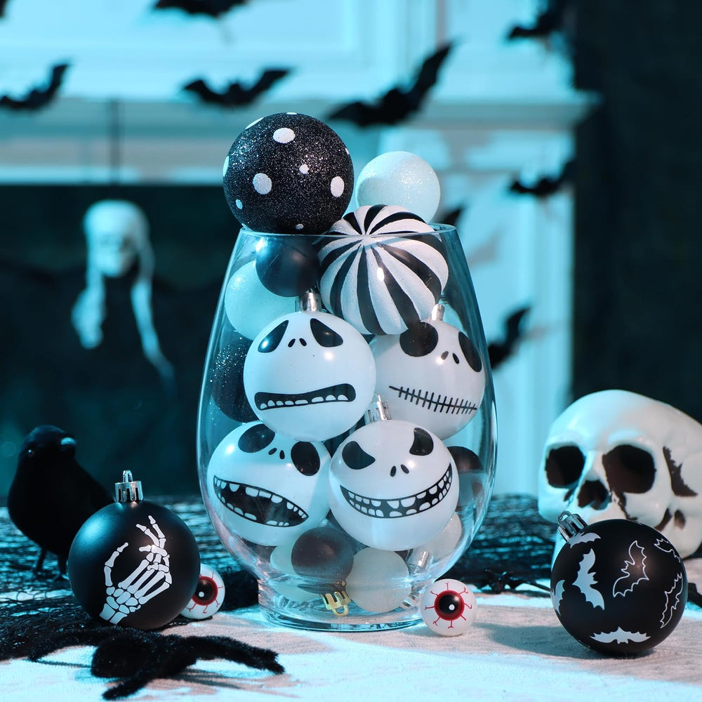 100Pcs Halloween Before Christmas Tree Ornaments Black & White Decorations