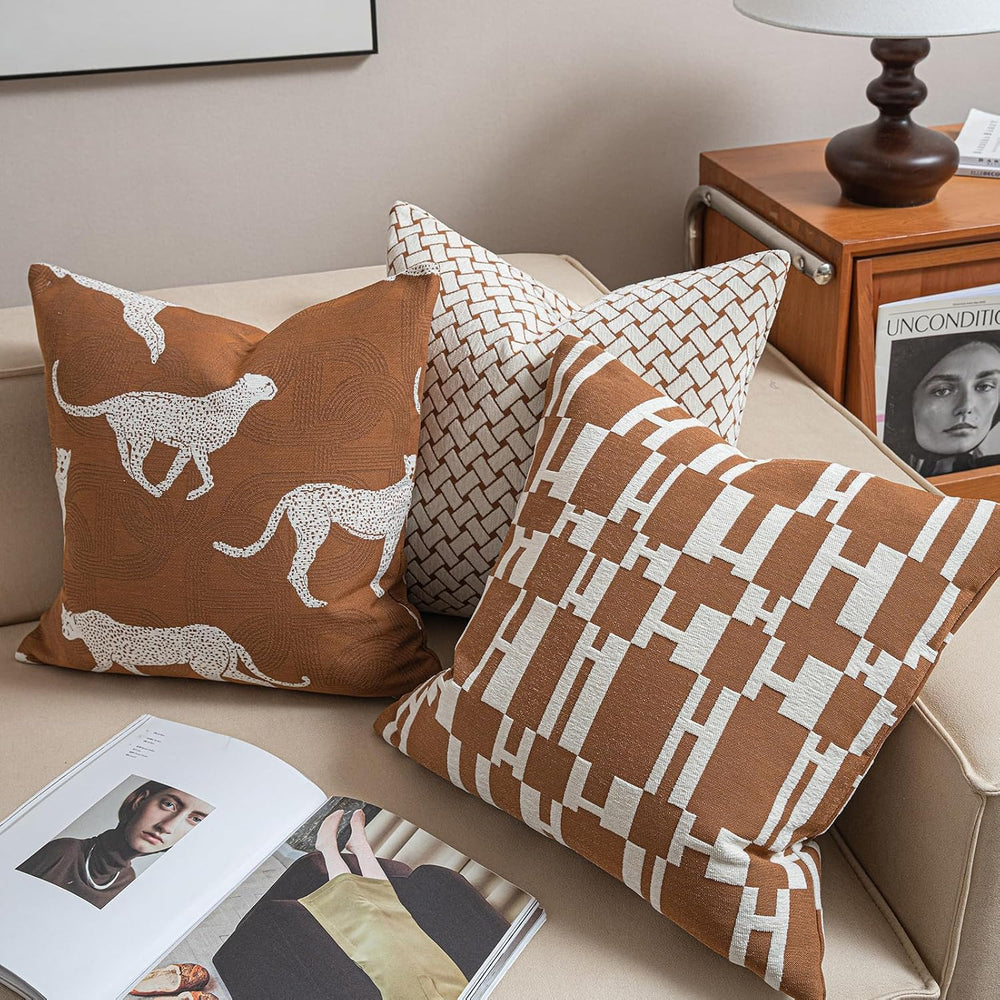 Croker Horse 22x22'' Inches Throw Pillow Cushion Cover - Leopard Chee...