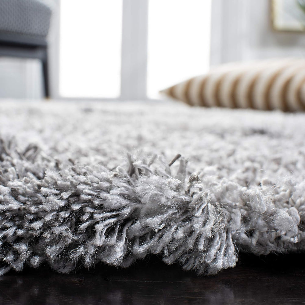 SAFAVIEH Horizon Shag Collection Runner Rug - 2' x 8', Grey & Ivo...