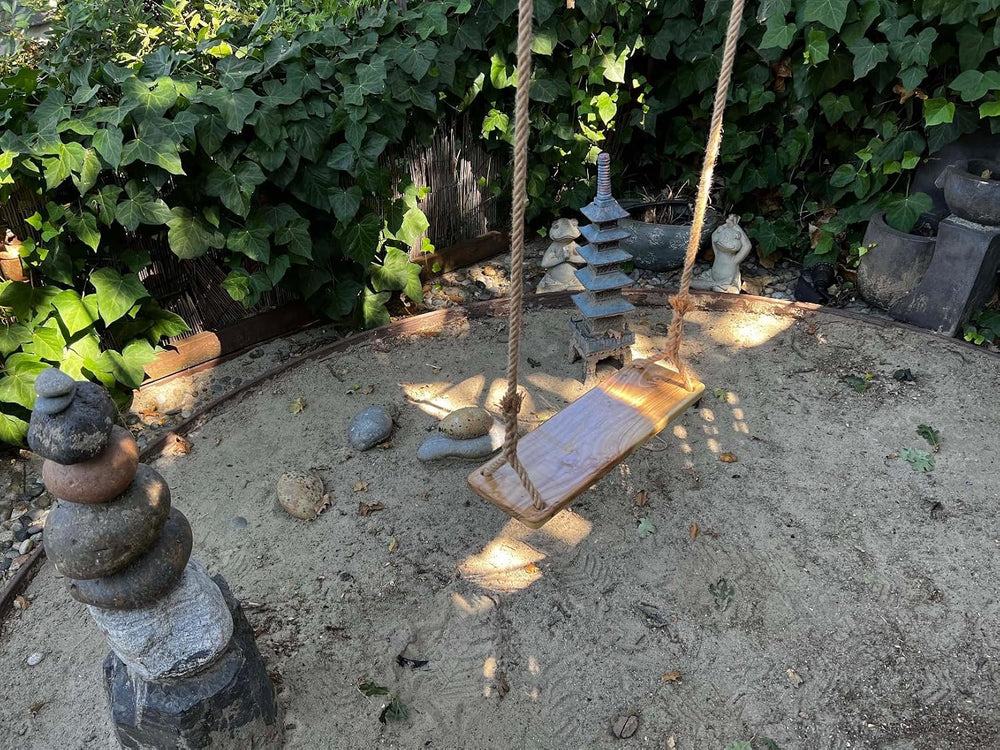 Hanging Wooden Tree Swing with Adjustable Hemp Rope & Extendor Tree Straps
