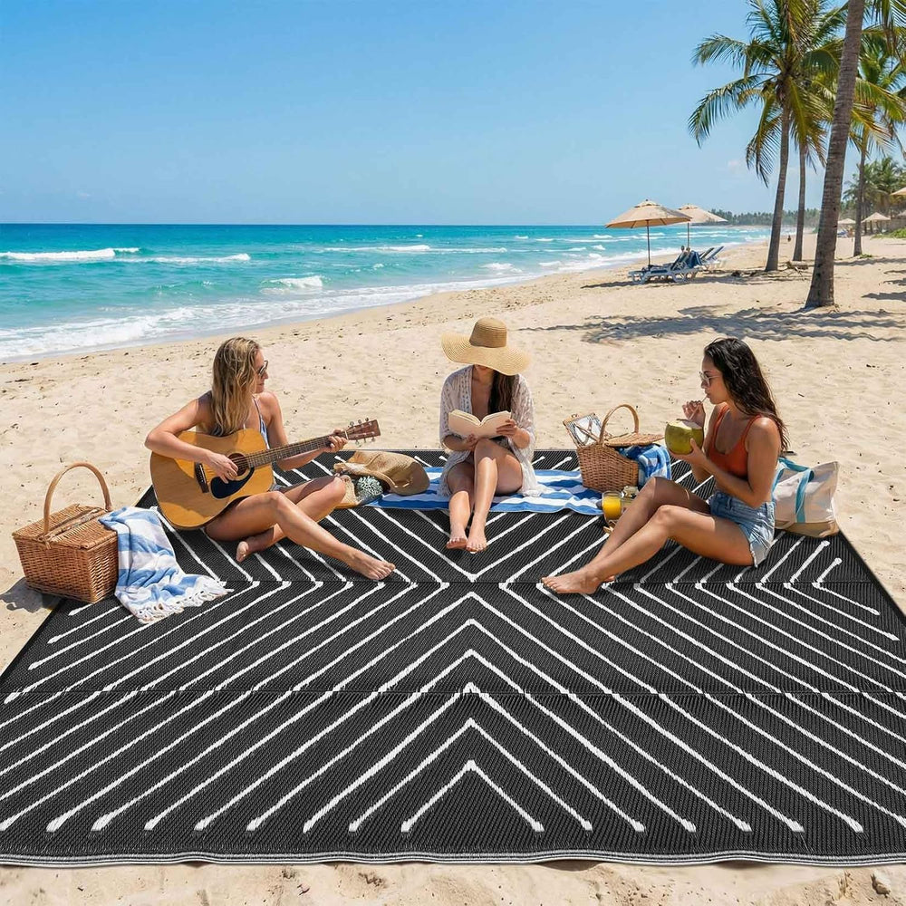 Garvee 5x8 Black and White Striped Outdoor Waterproof Rug Reversible Plastic ...