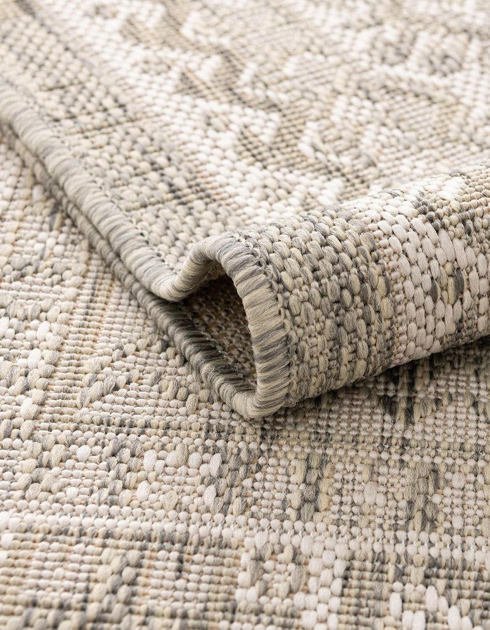 Rugs.com - Outdoor Aztec Rug – 2' x 3' 1 Light Gray Indoor/Outdoor Ru...