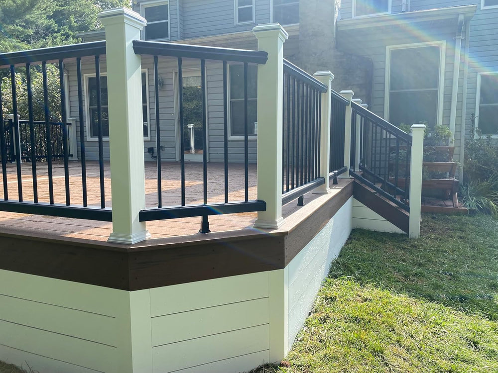 Tru-Scapes® 4.5” Composite LED Low Voltage Deck Post Cap Light (ONLY fits a T...