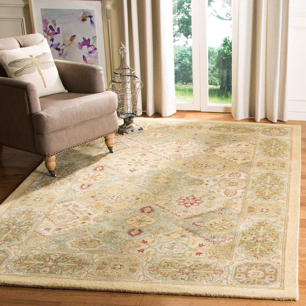 SAFAVIEH Heritage Collection X-Large Area Rug - 12' x 15', Multi &amp...