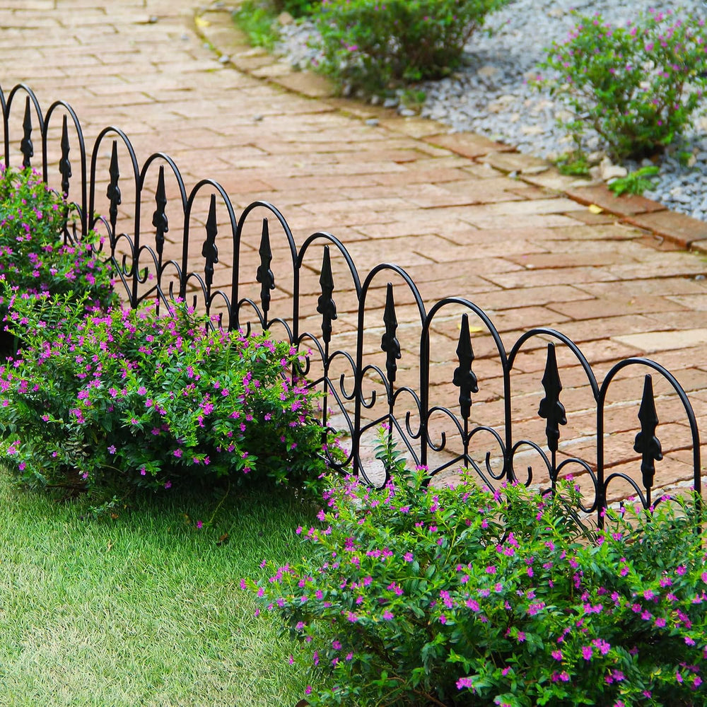 5Pack Decorative Garden Fence Metal Fence Border 18" H x 20" W Fenc...