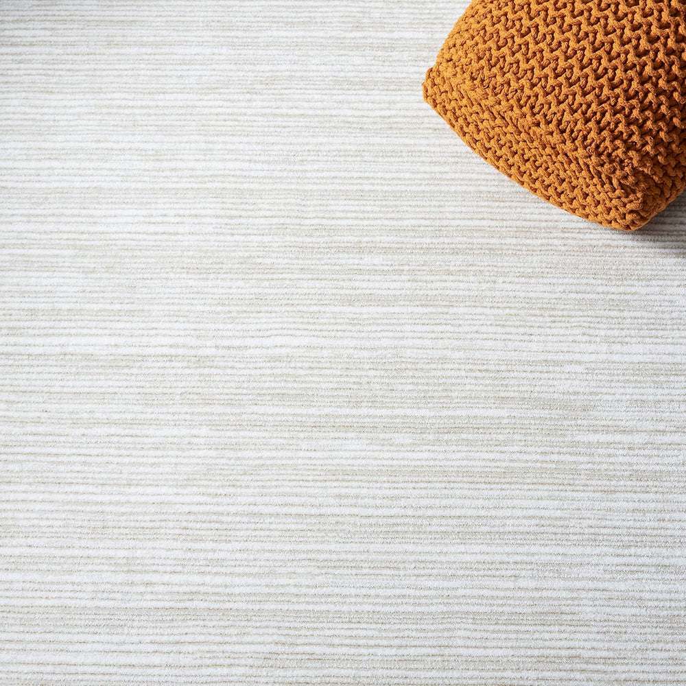SAFAVIEH Vision Area Rug 4x6, Modern Tonal Ivory VSN606J