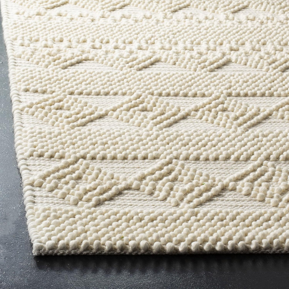 SAFAVIEH Natura Collection X-Large Area Rug - 12' x 18', Ivory, Handm...