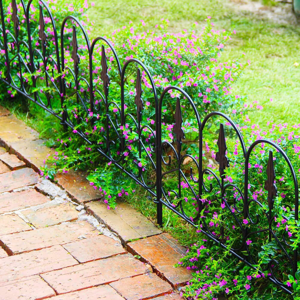 5Pack Decorative Garden Fence Metal Fence Border 18" H x 20" W Fenc...