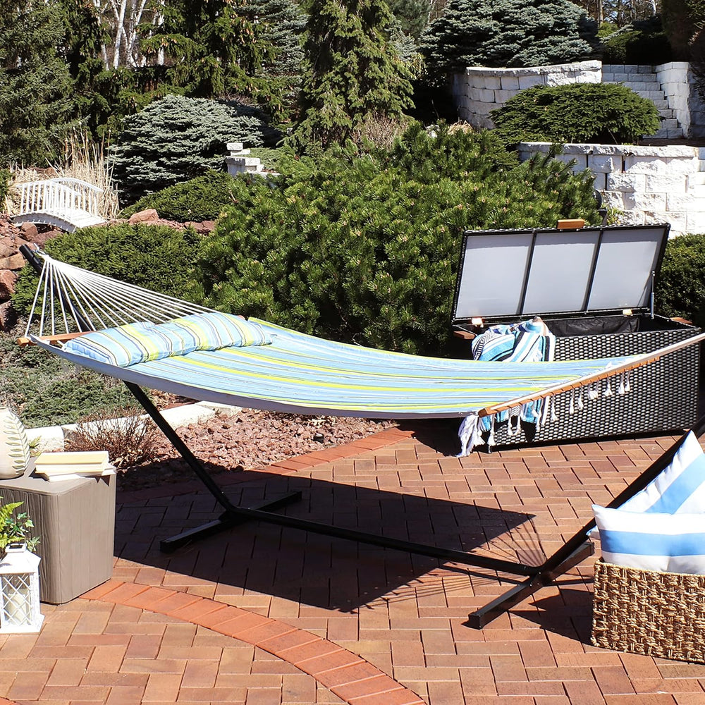 Sunnydaze Quilted Double Hammock for Outside with Pillow, Blue and Green