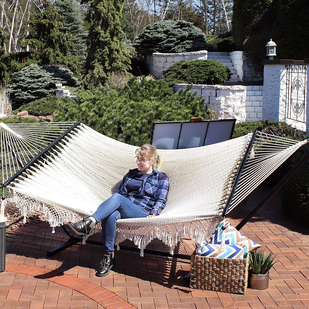 Sunnydaze Spreader Bar Woven Cotton Hammock for Outdoors, White