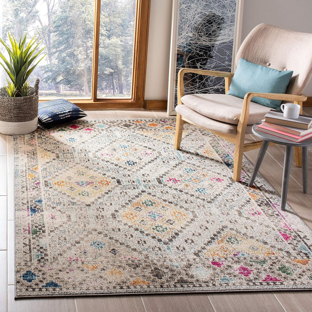 SAFAVIEH Madison Collection Area Rug - 5'3" x 7'6", Grey &a...