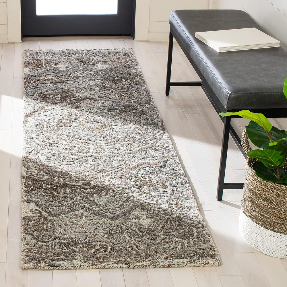 SAFAVIEH Marquee Collection Runner Rug - 2'3" x 8', Grey & I...
