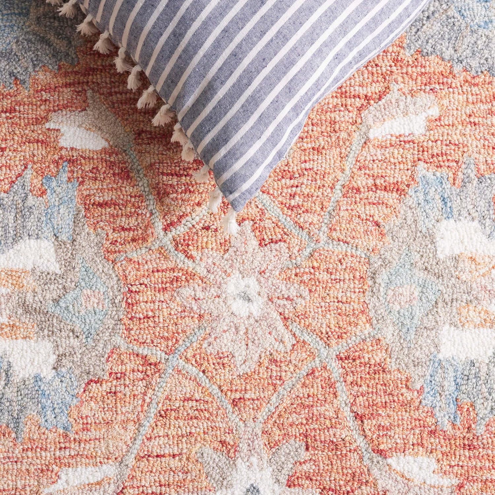 SAFAVIEH Area Rug 9x12 - Heritage Collection - Large - Rust & Ivory, Hand...